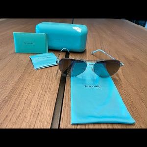 Tiffany & Co. Steel Woman’s Aviator Sunglasses.